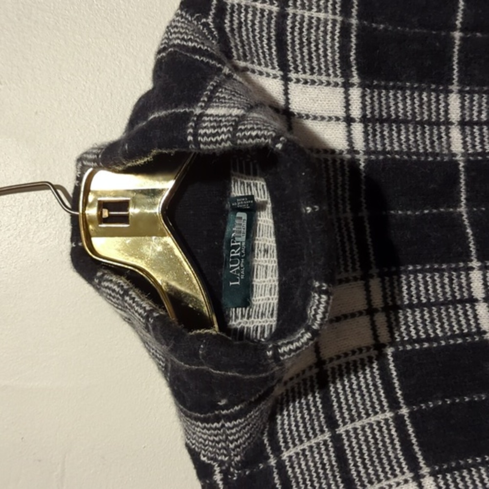 Ralph Lauren wool blend sweater medium - Picture 3 of 13
